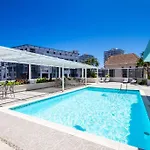Seabreeze Apartment