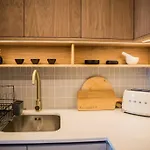 Seabreeze Apartment