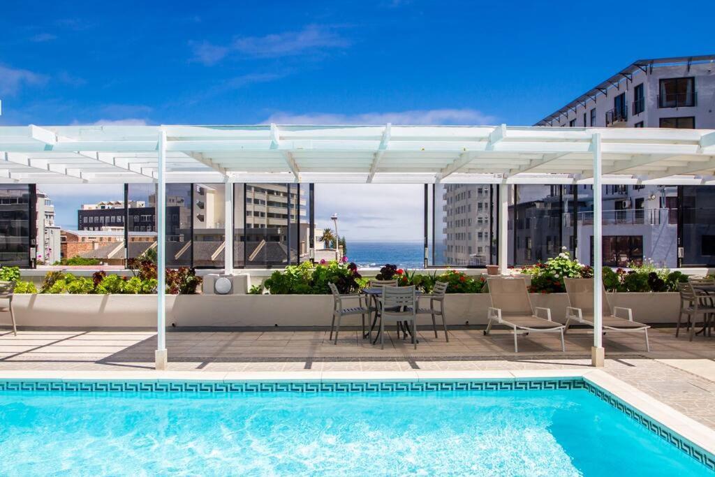 Apartment Seabreeze Cape Town