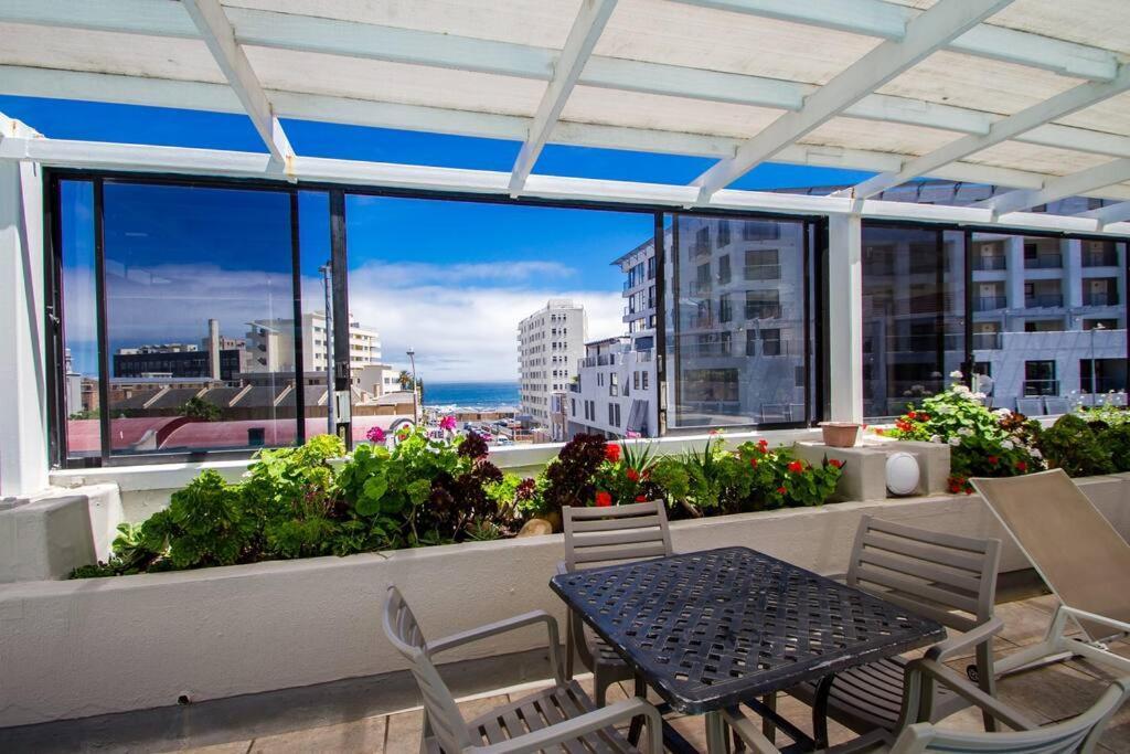 Seabreeze Apartment Cape Town